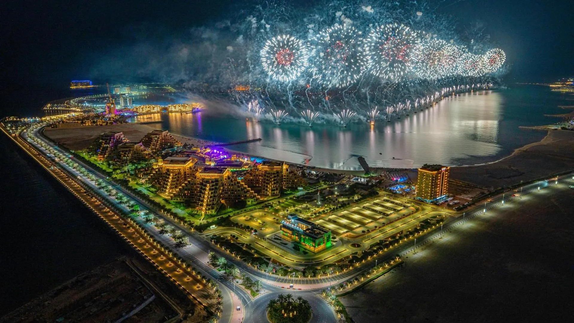Seabreeze Vacation Homes, Cozy Beach Apartment 1Bhk Ras al-Khaimah